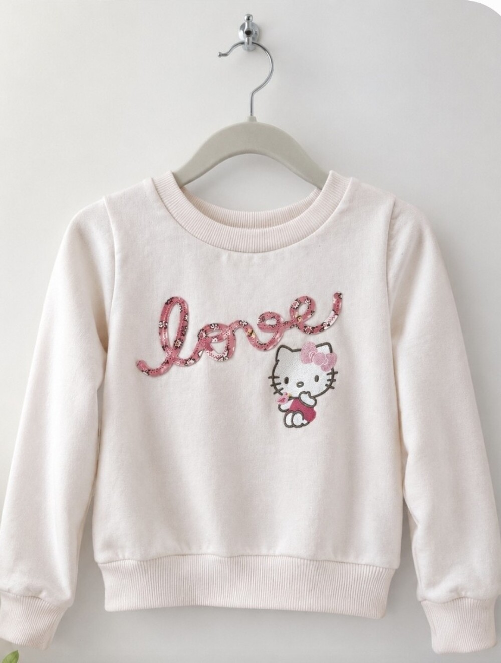 Hello Kitty Pink 'Love' Graphic Kids Sweatshirt